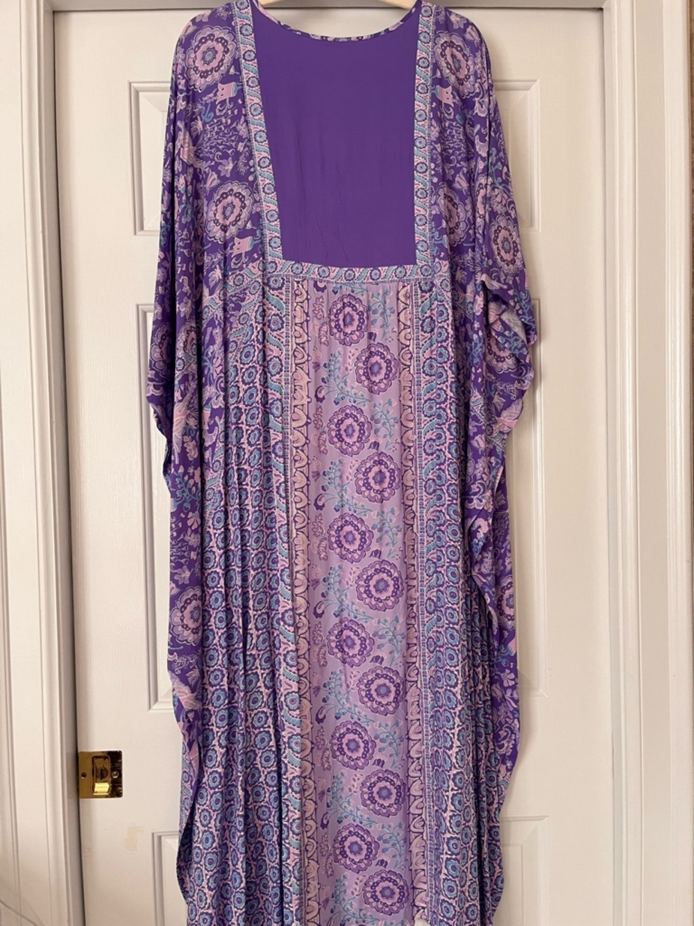 Spell Sannah Maxi Caftan/Gown, size M, Lavender - Picture 5 of 6